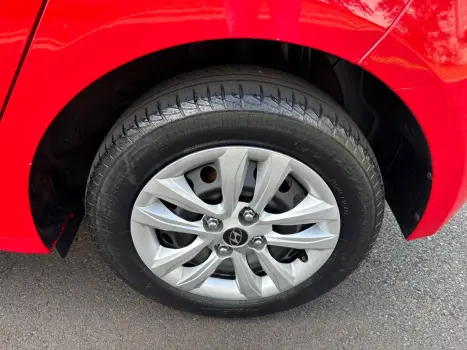 HYUNDAI HB 20 Hatch 1.6 16V 4P FLEX COMFORT PLUS AUTOM�TICO, Foto 11