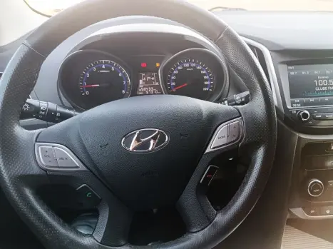 HYUNDAI HB 20 Hatch X 1.6 16V 4P PREMIUM FLEX AUTOM�TICO, Foto 3