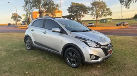 HYUNDAI HB 20 Hatch 1.6 16V 4P PREMIUM FLEX AUTOM�TICO, Foto 3