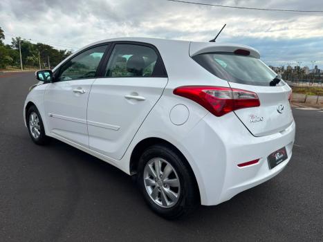 HYUNDAI HB 20 Hatch 1.0 12 V 4P FLEX COMFORT STYLE, Foto 4