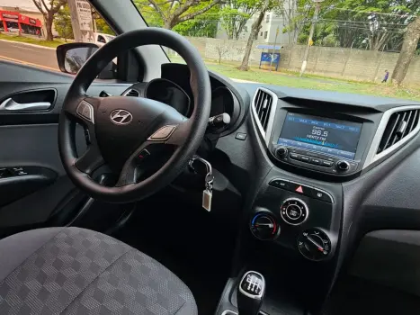 HYUNDAI HB 20 Sedan 1.6 16V 4P FLEX COMFORT PLUS, Foto 8