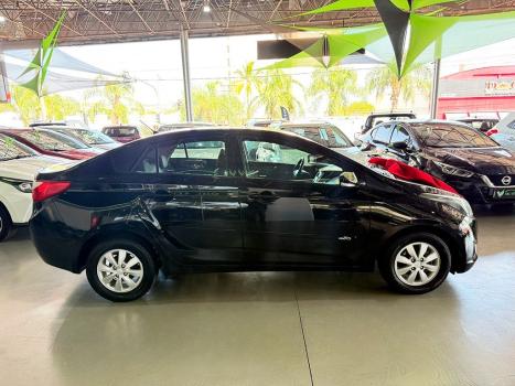 HYUNDAI HB 20 Sedan 1.6 16V 4P FLEX COMFORT PLUS, Foto 12