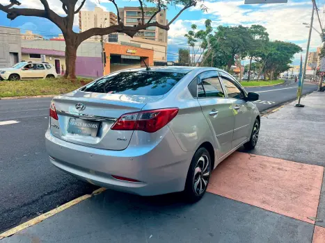 HYUNDAI HB 20 Sedan 1.0 12V 4P FLEX COMFORT PLUS, Foto 5