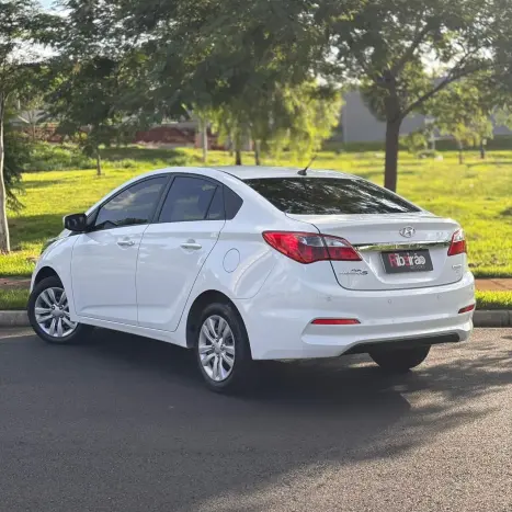 HYUNDAI HB 20 Sedan 1.6 16V 4P FLEX COMFORT PLUS AUTOM�TICO, Foto 6