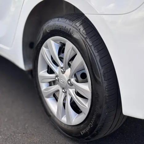 HYUNDAI HB 20 Sedan 1.6 16V 4P FLEX COMFORT PLUS AUTOM�TICO, Foto 7