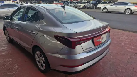HYUNDAI HB 20 Sedan 1.0 12V 4P FLEX COMFORT PLUS, Foto 4
