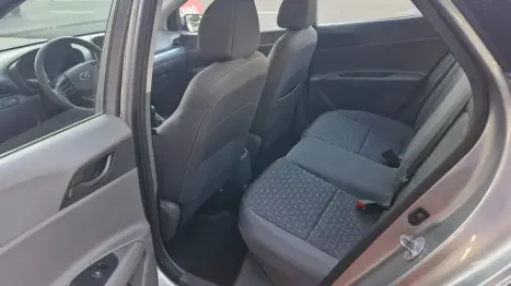 HYUNDAI HB 20 Sedan 1.0 12V 4P FLEX COMFORT PLUS, Foto 11