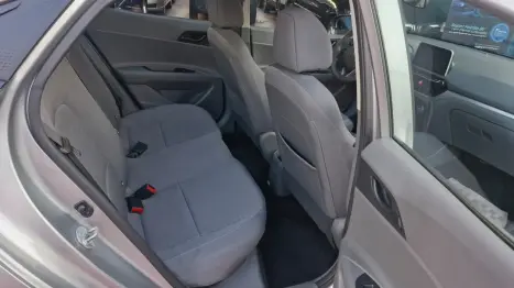 HYUNDAI HB 20 Sedan 1.0 12V 4P FLEX COMFORT PLUS, Foto 12