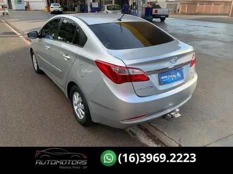 HYUNDAI HB 20 Sedan 1.0 12V 4P FLEX COMFORT PLUS, Foto 4