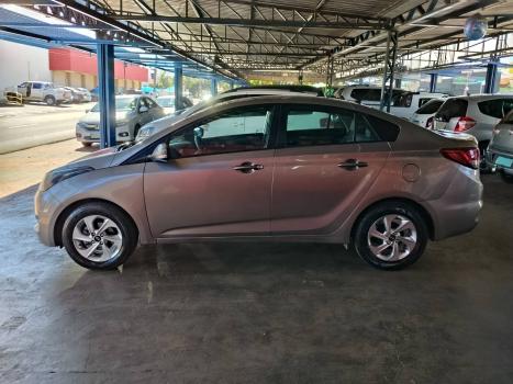 HYUNDAI HB 20 Sedan 1.6 16V 4P FLEX COMFORT PLUS, Foto 8