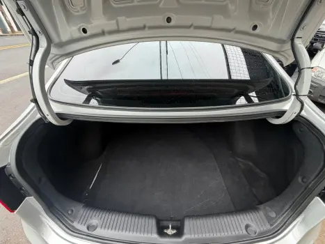 HYUNDAI HB 20 Sedan 1.6 16V 4P FLEX PREMIUM AUTOM�TICO, Foto 11