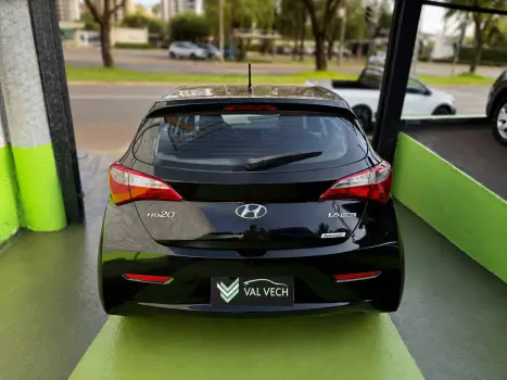 HYUNDAI HB 20 Sedan 1.6 16V 4P FLEX COMFORT STYLE, Foto 14