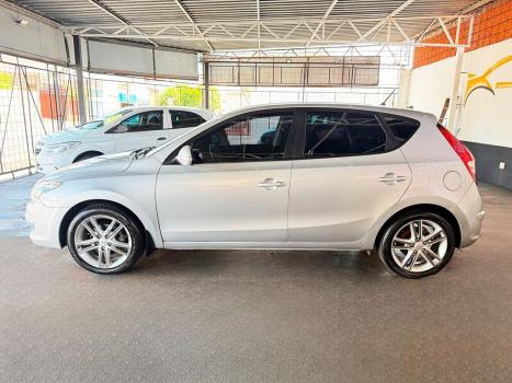 HYUNDAI I30 2.0 16V 4P AUTOMÁTICO, Foto 14 HYUNDAI I30 2.0 16V 4P AUTOMÁTICO, Foto 14