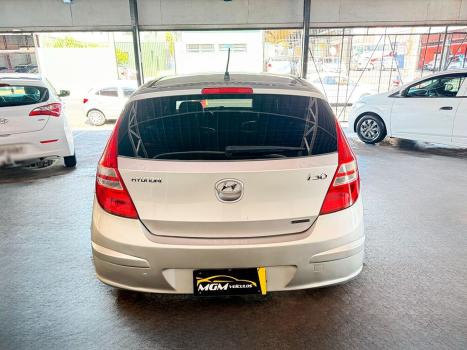 HYUNDAI I30 2.0 16V 4P AUTOMÁTICO, Foto 16 HYUNDAI I30 2.0 16V 4P AUTOMÁTICO, Foto 16