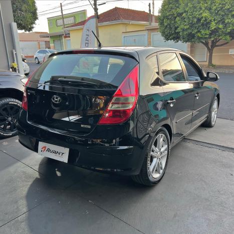 HYUNDAI I30 2.0 16V 4P, Foto 7