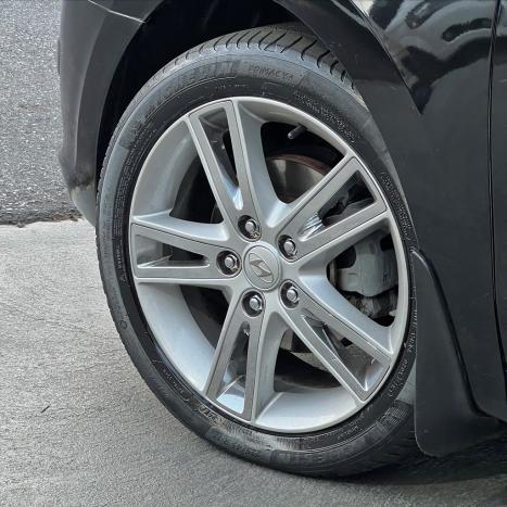 HYUNDAI I30 2.0 16V 4P, Foto 8