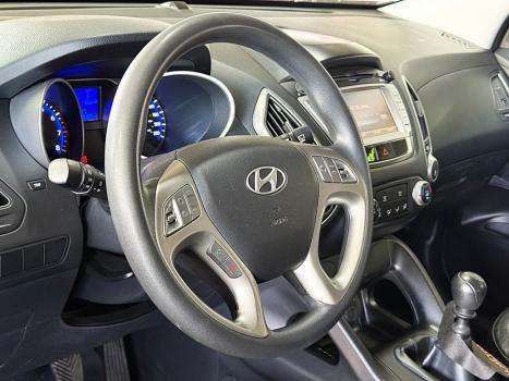 HYUNDAI IX35 2.0 16V 4P, Foto 10