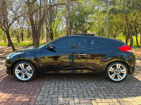 HYUNDAI Veloster 1.6 16V 3P AUTOM�TICO, Foto 4