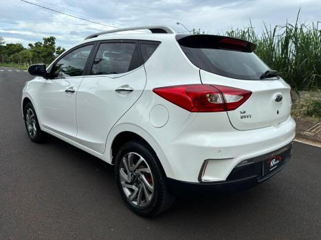 JAC T40 1.6 16V 4P AUTOM�TICO CVT, Foto 4