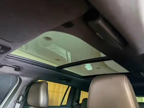 JEEP Commander 1.3 16V 4P FLEX T270 OVERLAND TURBO AUTOM�TICO AT6, Foto 12