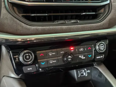 JEEP Commander 1.3 16V 4P FLEX T270 OVERLAND TURBO AUTOM�TICO AT6, Foto 18