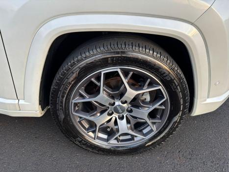 JEEP Commander 1.3 16V 4P FLEX T270 OVERLAND TURBO AUTOMÁTICO AT6, Foto 13
