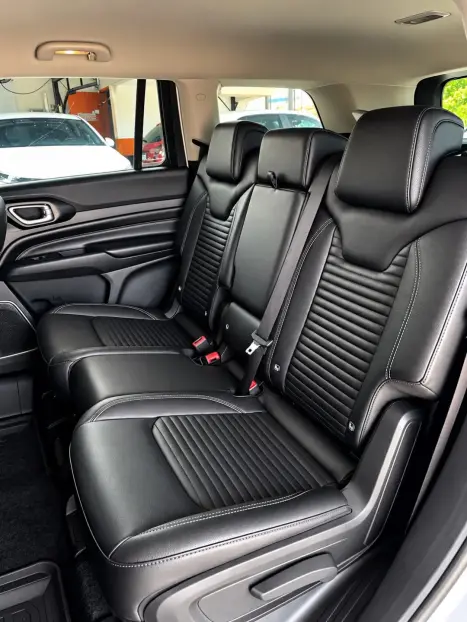 JEEP Commander 1.3 16V 4P FLEX T270 LONGITUDE TURBO AUTOMÁTICO AT6, Foto 9