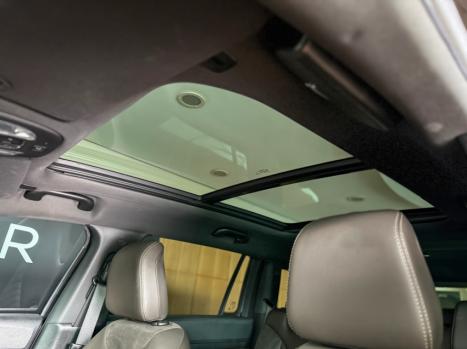 JEEP Commander 2.0 16V 4P TD380 OVERLAND 4X4 TURBO DIESEL AUTOM�TICO AT9, Foto 13