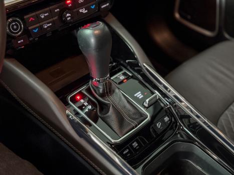 JEEP Commander 2.0 16V 4P TD380 OVERLAND 4X4 TURBO DIESEL AUTOM�TICO AT9, Foto 17