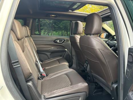JEEP Commander 2.0 16V 4P TD380 OVERLAND 4X4 TURBO DIESEL AUTOMÁTICO AT9, Foto 11