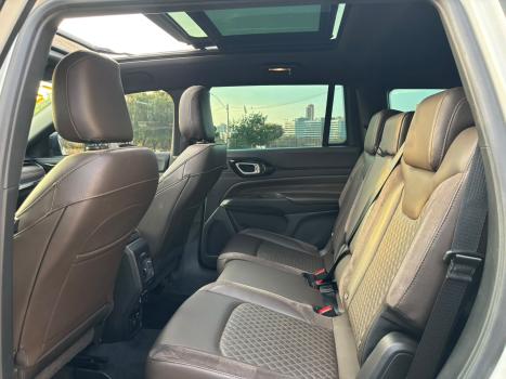 JEEP Commander 2.0 16V 4P TD380 OVERLAND 4X4 TURBO DIESEL AUTOMÁTICO AT9, Foto 12