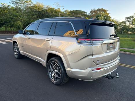 JEEP Commander 2.0 16V 4P TD380 OVERLAND 4X4 TURBO DIESEL AUTOMÁTICO AT9, Foto 6