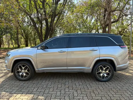 JEEP Commander 2.2 TURBO DIESEL OVERLAND 4X4 AUTOM�TICO AT9, Foto 7