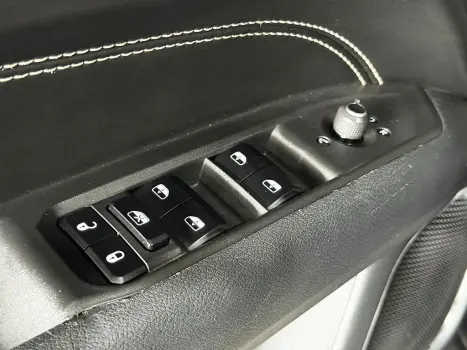 JEEP Compass 1.3 16V 4P FLEX LONGITUDE T270 TURBO AUTOM�TICO, Foto 10