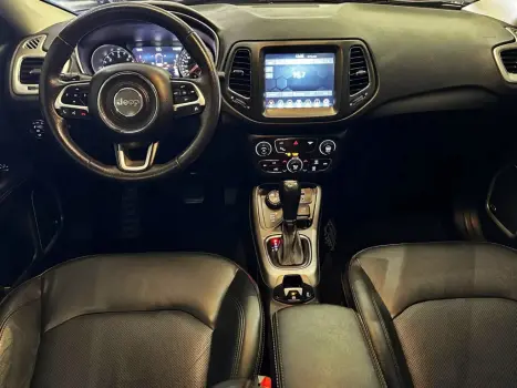 JEEP Compass 2.0 16V 4P 350 LONGITUDE 4X4 TURBO DIESEL AUTOMÁTICO, Foto 6 JEEP Compass 2.0 16V 4P 350 LONGITUDE 4X4 TURBO DIESEL AUTOMÁTICO, Foto 6