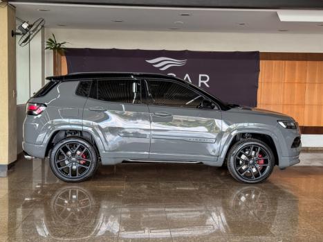 JEEP Compass 2.0 16V 4P HURRICANE 4 TURBO BLACKHAWK AUTOM�TICO AT9, Foto 3