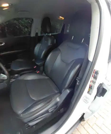 JEEP Compass 2.0 16V 4P LONGITUDE TURBO DIESEL 4X4 AUTOM�TICO, Foto 10
