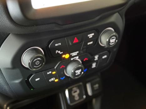 JEEP Renegade 1.8 16V 4P FLEX LONGITUDE AUTOMTICO, Foto 13