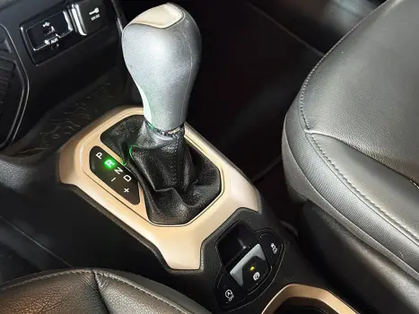 JEEP Renegade 1.8 16V 4P FLEX LONGITUDE AUTOMTICO, Foto 10