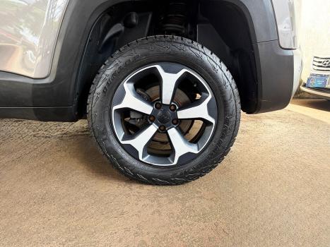JEEP Renegade 2.0 16V 4P TURBO DIESEL TRAILHAWK 4X4 AUTOM�TICO, Foto 10