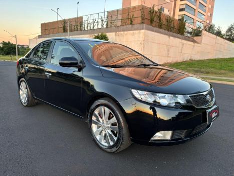 KIA Cerato Sedan 1.6 16V 4P SX3, Foto 3