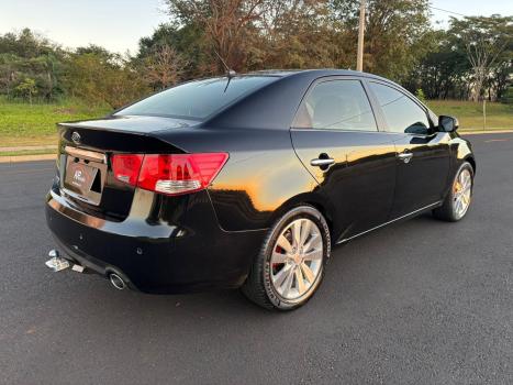 KIA Cerato Sedan 1.6 16V 4P SX3, Foto 4