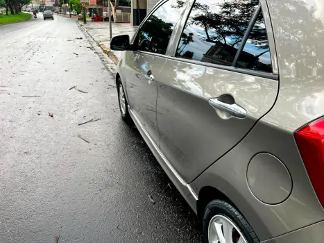 KIA Picanto 1.0 12V 4P EX AUTOM�TICO, Foto 13