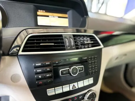MERCEDES-BENZ C 180 1.8 16V 4P CGI CLASSIC AUTOM�TICO, Foto 9