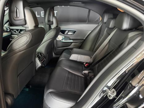 MERCEDES-BENZ C 300 2.0 16V 4P EQ BOOST TURBO H�BRIDO AMG LINE 9G-TRONIC AUTOM�TICO, Foto 17