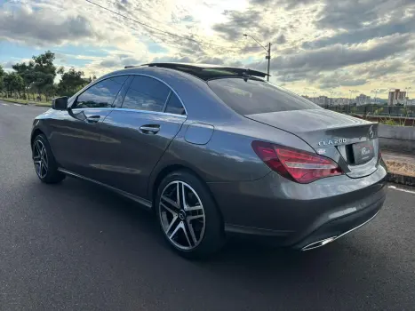 MERCEDES-BENZ CLA 200 1.6 16V 4P CGI 7-G TRONIC AUTOM�TICO DCT, Foto 6