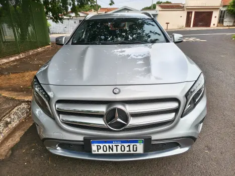 MERCEDES-BENZ GLA 200 1.6 16V 4P FLEX CGI ADVANCE TURBO AUTOMTICO, Foto 6