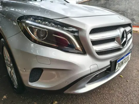 MERCEDES-BENZ GLA 200 1.6 16V 4P FLEX CGI ADVANCE TURBO AUTOMTICO, Foto 25