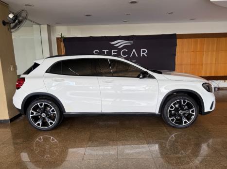MERCEDES-BENZ GLA 200 1.6 16V 4P FLEX CGI NIGHT TURBO AUTOM�TICO, Foto 3