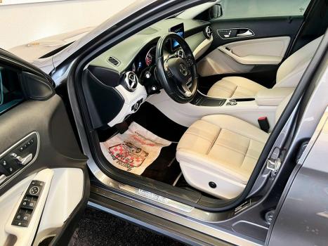 MERCEDES-BENZ GLA 200 1.6 16V 4P CGI ADVANCE TURBO AUTOM�TICO, Foto 3